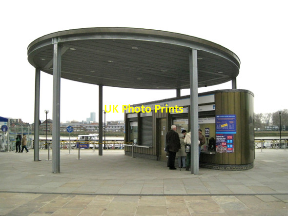 Photo 6"x4" Ticket office for River Thames boat trips, Greenwich Pier Greenwich\/TQ3977 c2013