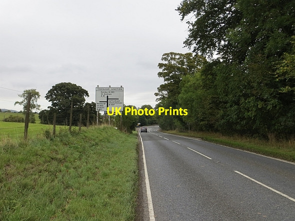 Photo 6"x4" A91 near Collessie Kinloch\/NO2812 c2013