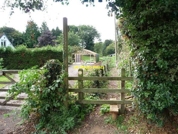 Photo 6"x4" Public footpath to the A472 Monkswood\/SO3402 c2013