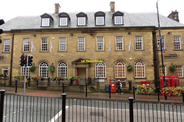 Photo 6"x4" The Post Office on Albert Road Colne\/SD8940 c2013