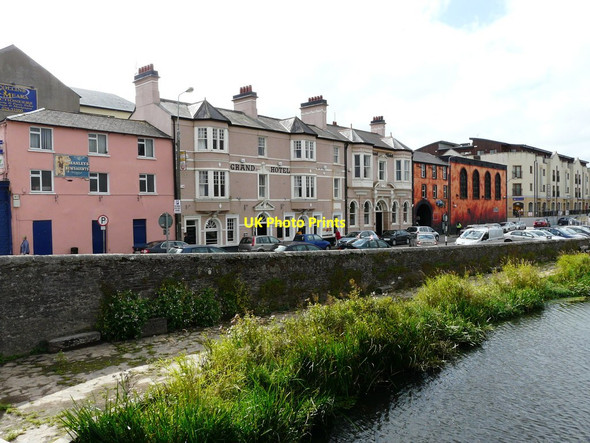 Photo 6"x4" Grand Hotel, colour change Fermoy c2013