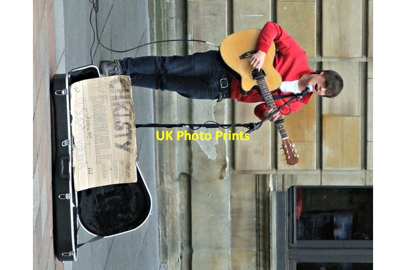 Photo 6"x4" Christy O'Donnell on Buchanan Street Glasgow c2013