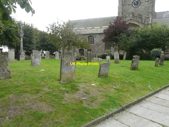 Photo 6"x4" The churchyard of St Mary and St Eanswythe Folkestone c2013