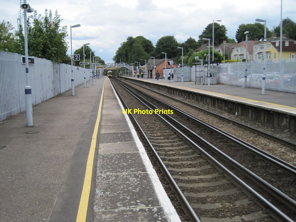 Photo 6"x4" Crayford railway station, Greater London Crayford\/TQ5174 c2011
