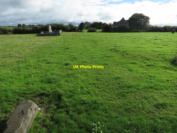 Photo 6"x4" Lots of antiquities Monaster c2013