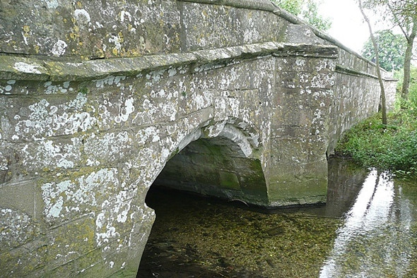 Photo 6"x4" Bridge over the River Bourne Salisbury c2008