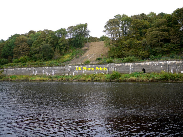 Photo 6"x4" River Tyne below Eltringham Scar Prudhoe c2013