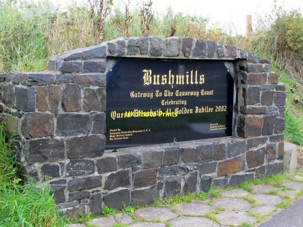 Photo 6"x4" The Jubilee Welcome Sign on the A2 Bushmills c2013
