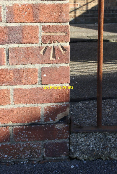 Photo 6"x4" Benchmark on electricity substation, Prince of Wales Road Dorchester\/SY6890 c2013