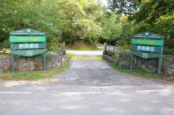 Photo 6"x4" Forestry Commission Car Park, Pont Llogel Pont Llogel c2013