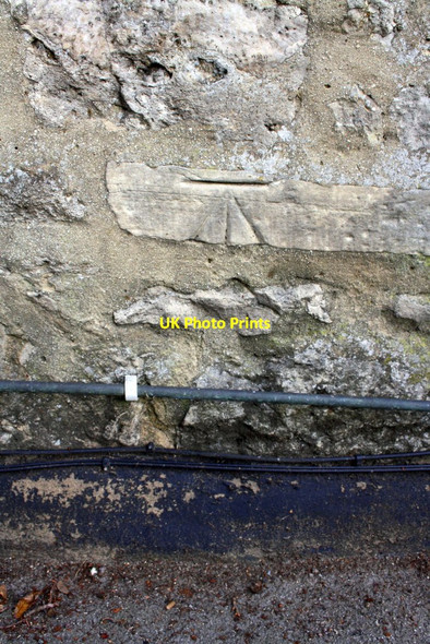 Photo 6"x4" Benchmark on Tarifa Cottage Shrivenham c2013