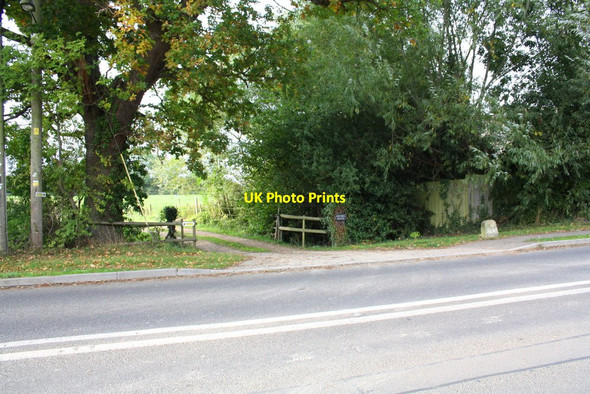 Photo 6"x4" Entrance drive to Rhymes House from Townsend Road Bourton\/SU2387 c2013