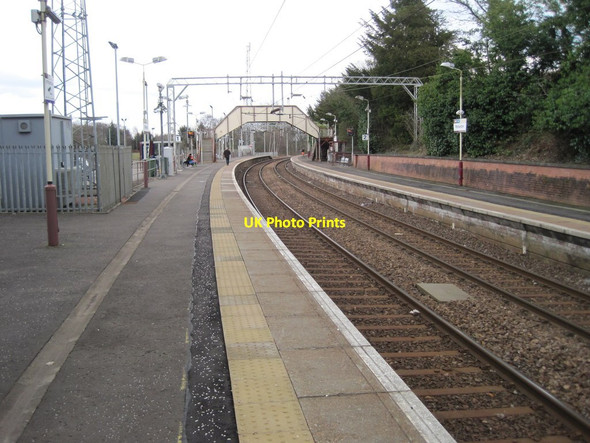 Photo 6"x4" Patterton railway station, Renfrewshire Crookfur c2011