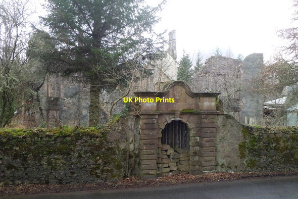 Photo 6"x4" Gateway at Courthill House Sanachan c2012