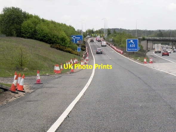 Photo 6"x4" Southbound M20, Exit Sliproad at Junction 8 Broad Street\/TQ8356 c2013