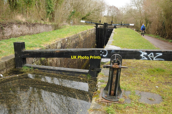 Photo 6"x4" Lock on the Monmouthshire and Brecon Canal Bettws\/ST2990 c2013