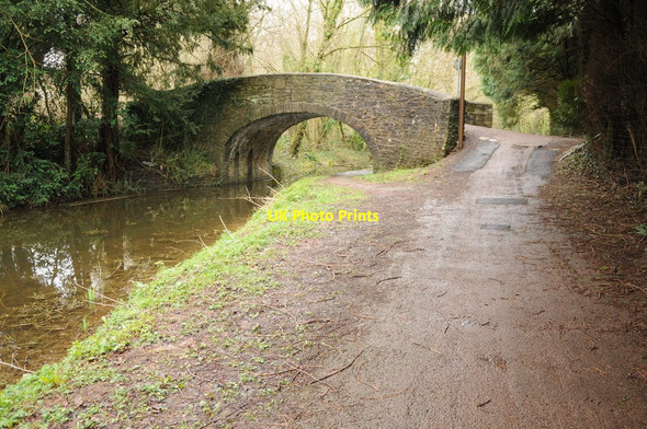 Photo 6"x4" Bridge over the Monmouthshire and Brecon Canal Bettws\/ST2990 c2013