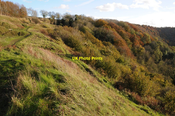 Photo 6"x4" The Cotswold Way on Frocester Hill Coaley Peak c2013