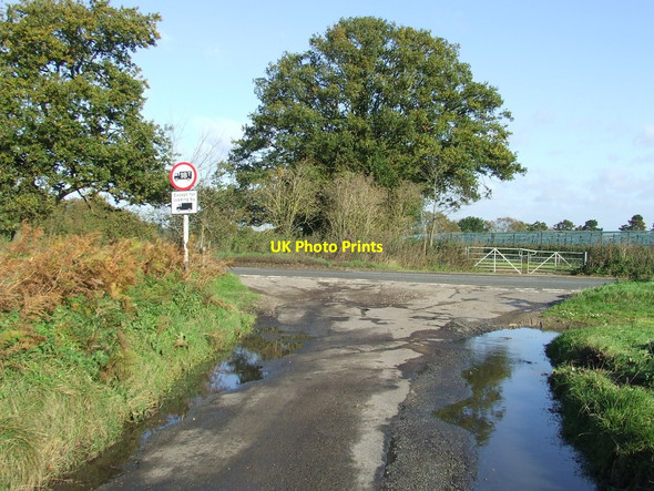 Photo 6"x4" The End Of Harrow Street Cock Street\/TL9636 c2013