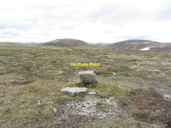 Photo 6"x4" Old boundary post near Cairn Bannoch Cairn Bannoch c2013