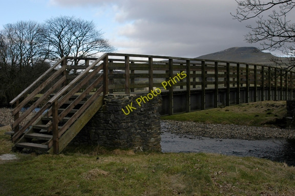 Photo 6"x4" Footbridge over the River Ribble Horton in Ribblesdale c2009