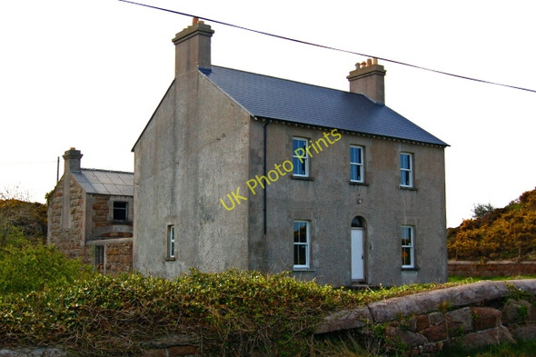 Photo 6"x4" Bunbeg Harbour Road - Repaired derelict house Bunbeg c2008