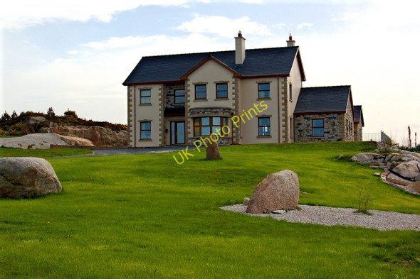 Photo 6"x4" Bunbeg Harbour Road - New house Bunbeg c2008