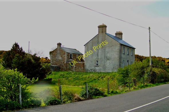 Photo 6"x4" Bunbeg Harbour Road - Repaired derelict house Bunbeg c2008