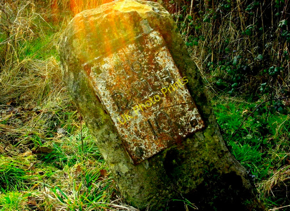 Photo 6"x4" 2009 : Milestone at Ladbrook Lane crossroads Westrop c2009