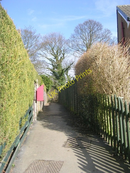 Photo 6"x4" Footpath - St Davids Road Otley\/SE2045 c2009