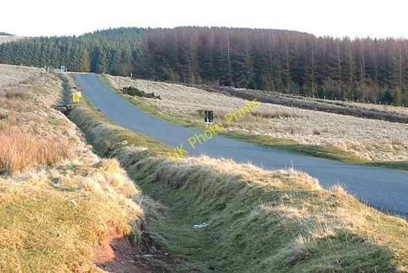 Photo 6"x4" Near Dixie's Corner Llandeilo'r-Fan c2009