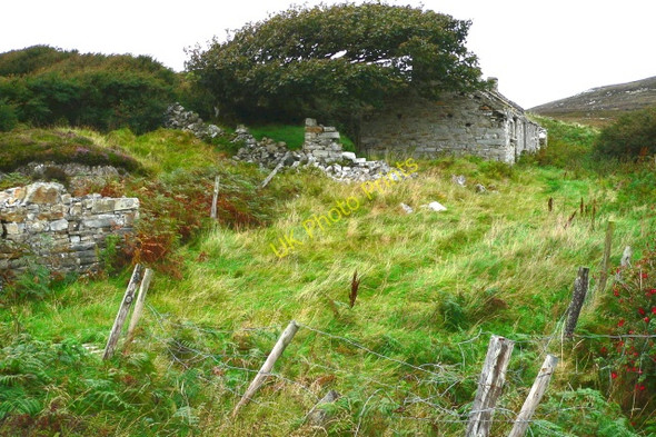 Photo 6"x4" Horn Head - Derelict cottage Dunfanaghy c2005
