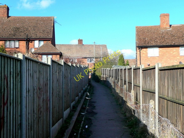 Photo 6"x4" Alley to Three Crosses Road, Ross-on-Wye Ross-on-Wye c2009