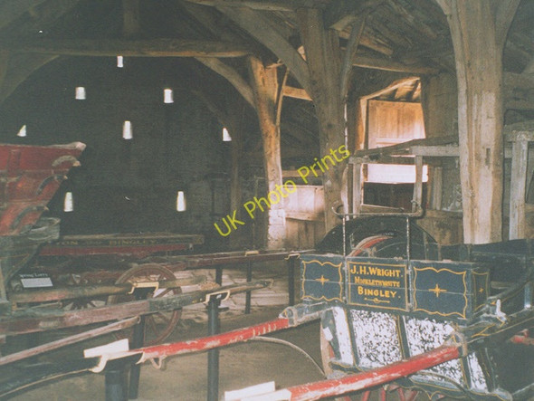 Photo 6"x4" Interior of the old barn at East Riddlesden Hall Keighley c2004