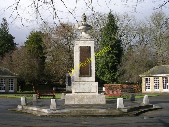 Photo 6"x4" First World War Memorial - Memorial Garden - Grove Road Ilkley c2009