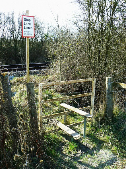 Photo 6"x4" Stile on a footpath over the Swindon to Gloucester Railway, Purton Purton Common c2009