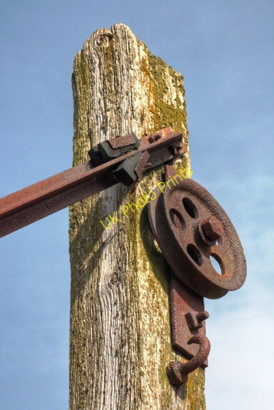 Photo 6"x4" Pulley Mechanism on the Old Start Line Richmond\/NZ1701 c2009