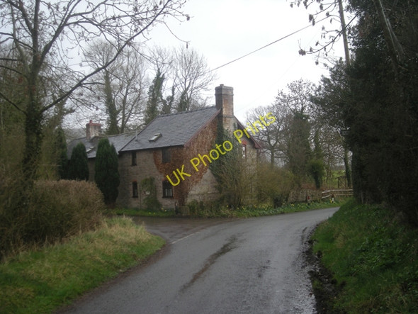 Photo 6"x4" Upper Criftin on a dull, wet & miserable evening Asterton c2009