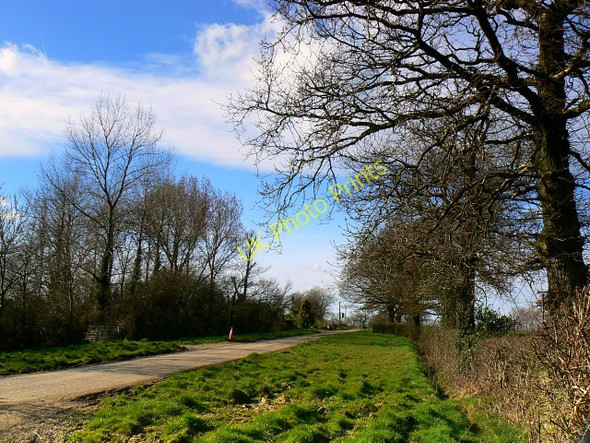 Photo 6"x4" The road past Park Farm, near Callow Hill Callow Hill\/SU0384 c2009