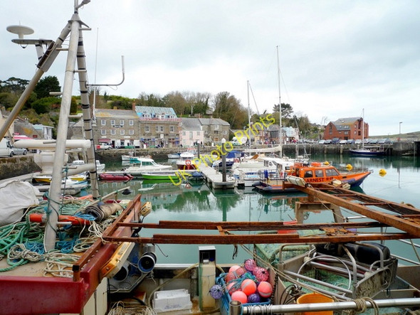 Photo 6"x4" Boats in the Harbour at Padstow Padstow c2009