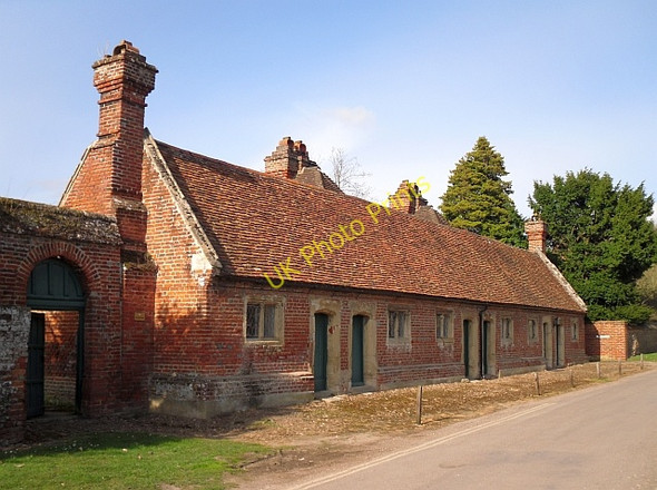 Photo 6"x4" The Almshouses, Mapledurham Mapledurham c2009