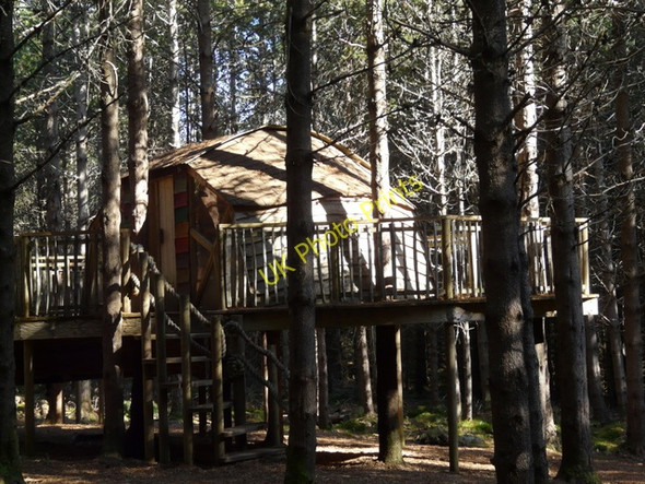 Photo 6"x4" Tree house in Abriachan Forest Abriachan c2009