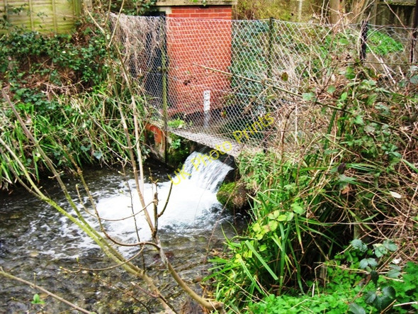 Photo 6"x4" Wendover Arm: The Water Flow Gauge Wendover c2009