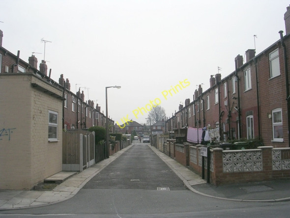 Photo 6"x4" Back Dawlish Avenue - Ivy Road Leeds\/SE3034 c2009
