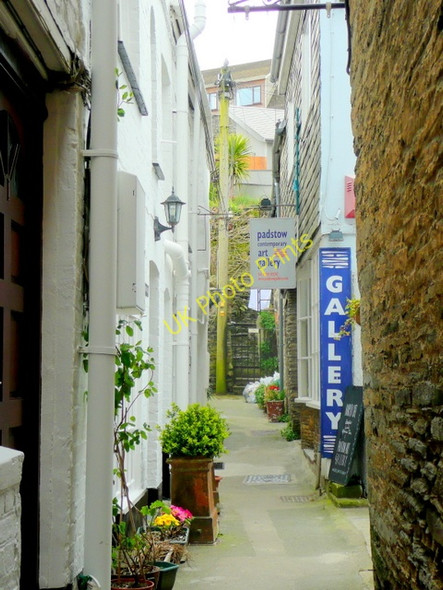 Photo 6"x4" Alley in Padstow Padstow c2009
