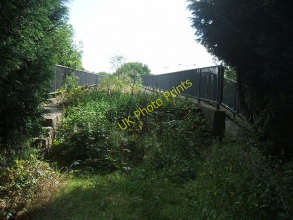 Photo 6"x4" Overgrown railway bridge Bloxwich c2006