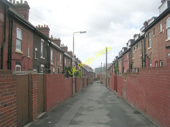 Photo 6"x4" Back Kitson Street - Pontefract Lane Leeds\/SE3034 c2009
