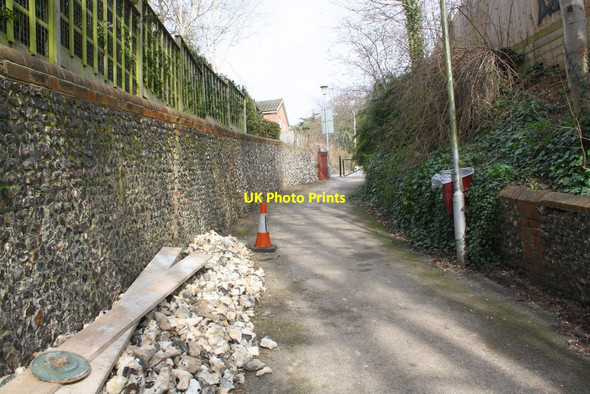 Photo 6"x4" The Mount path Reading c2014