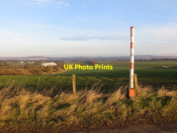 Photo 6"x4" Gas pipeline marker Bonnington\/NT1169 c2014