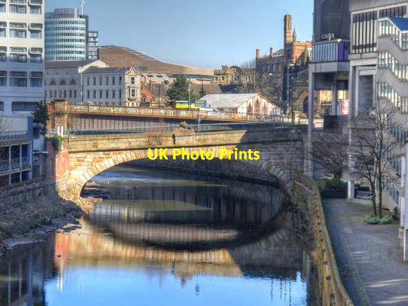 Photo 6"x4" River Irwell, Victoria Bridge Manchester c2014